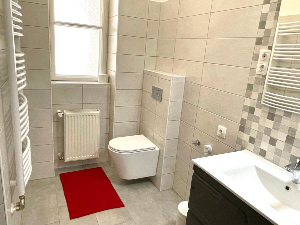 Fullmoon Apartments 2 Сегед Экстерьер фото